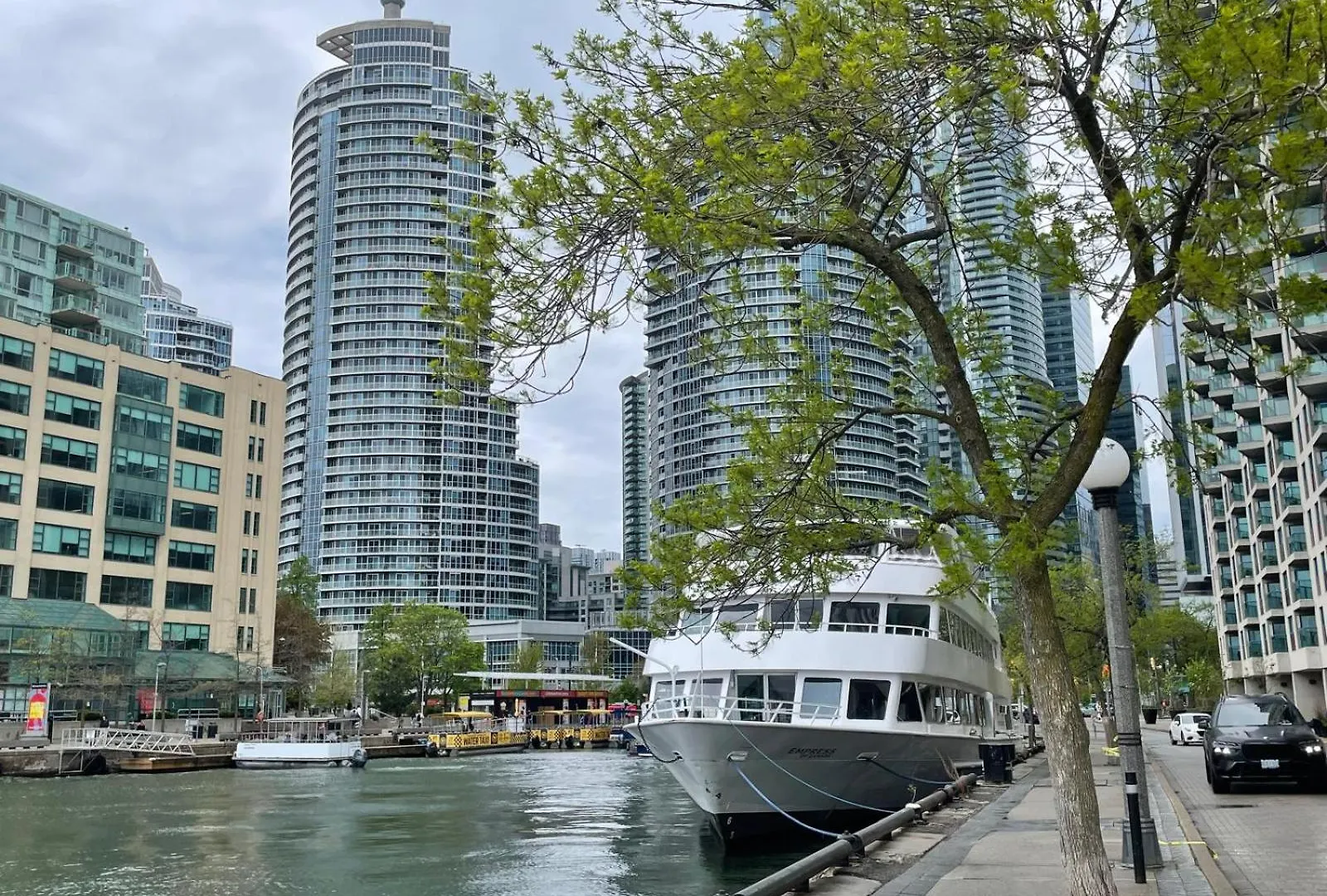 Dragon Gate Inn Toronto 3*,  Kanada