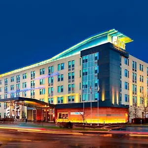 *** Hotel Aloft Montreal Airport Canada